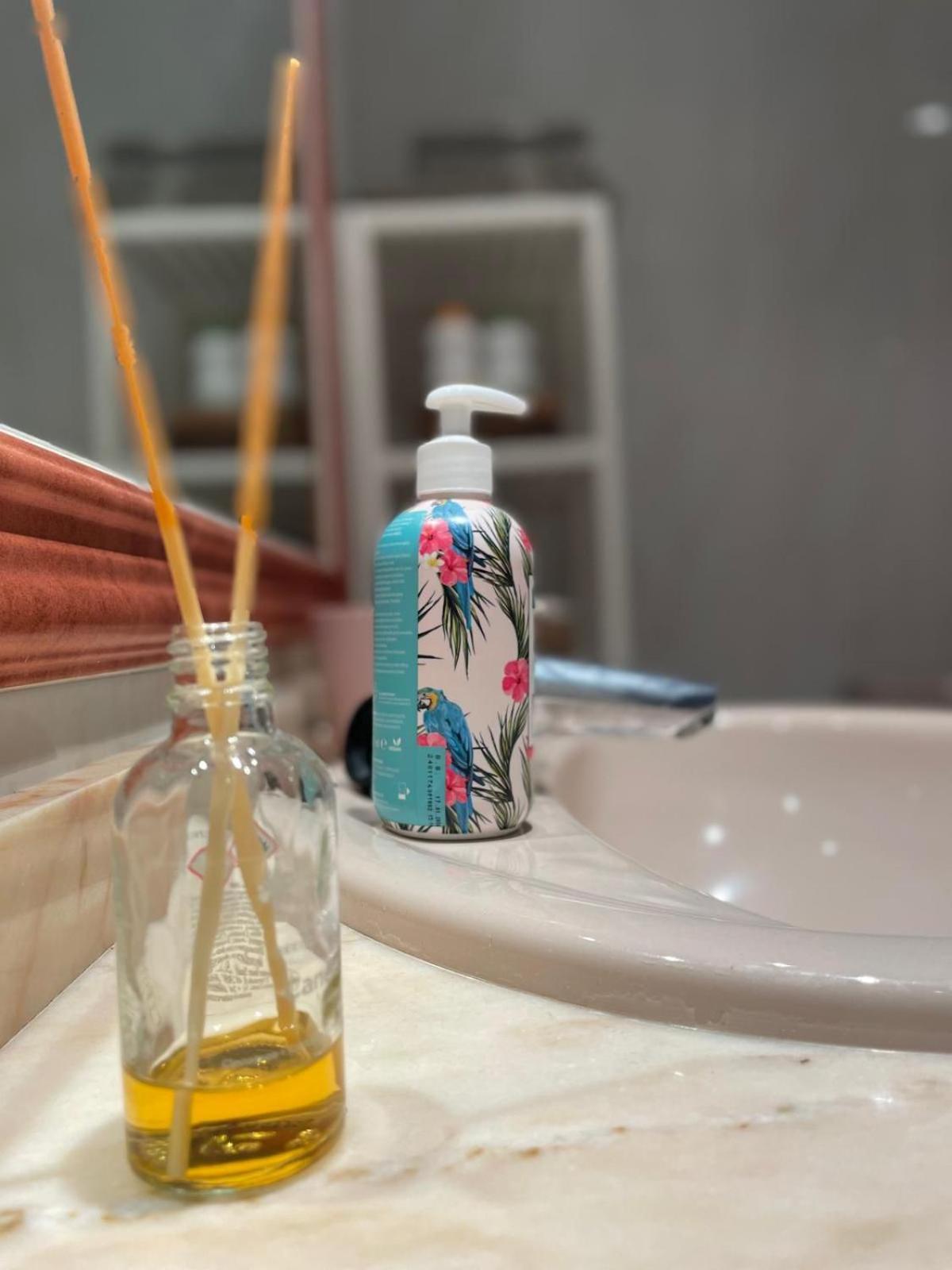 Eerstelijns Appartement Vive Cada Momento Zeezicht En Pal Aan De Boulevard En Strand Calpe, Toplocatie Eksteriør billede