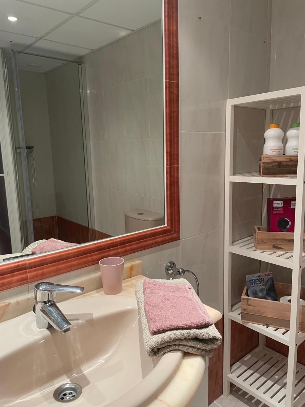 Eerstelijns Appartement Vive Cada Momento Zeezicht En Pal Aan De Boulevard En Strand Calpe, Toplocatie Eksteriør billede